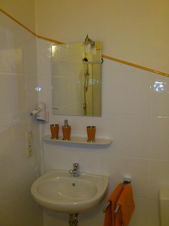 Eifel - Pension Kall Room photo